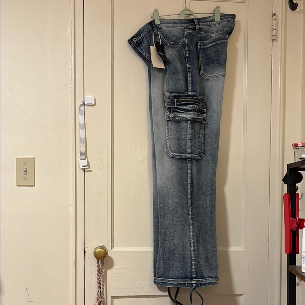 Women's Blue Cargo Jeans flamingoals